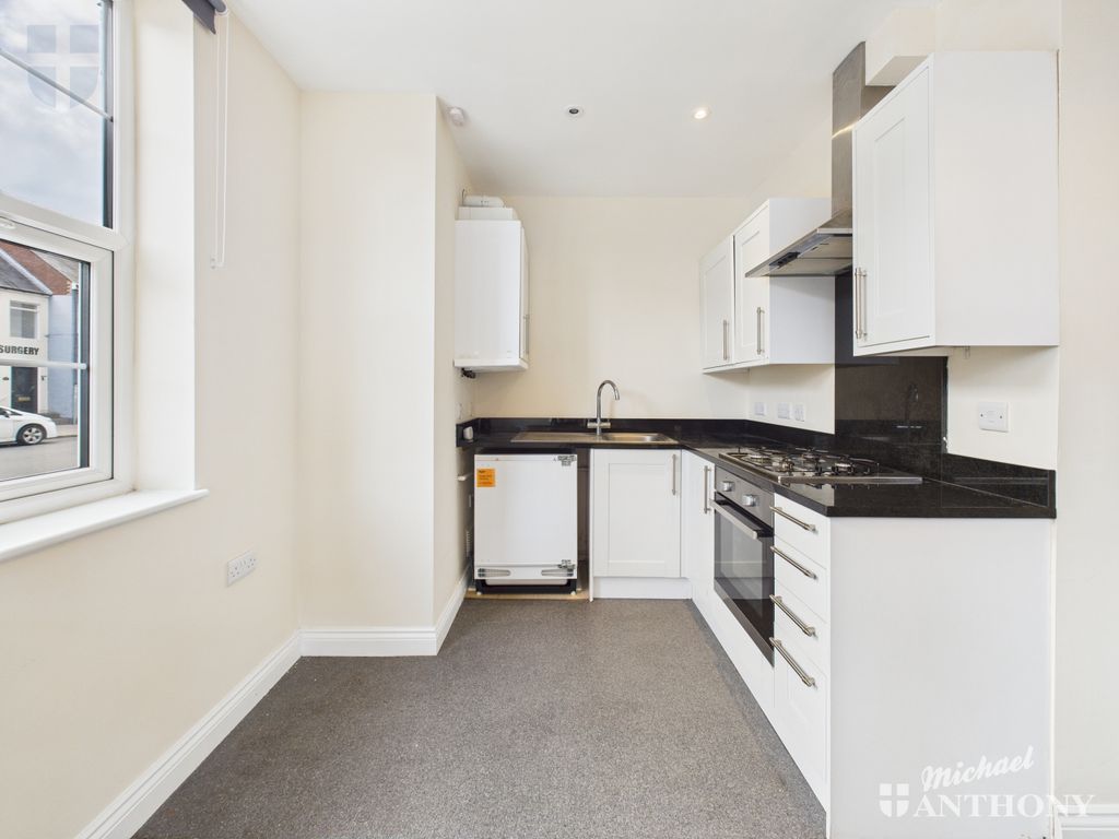 Property photo 3 of 4 Cam03852G0-Pr0459-Still007