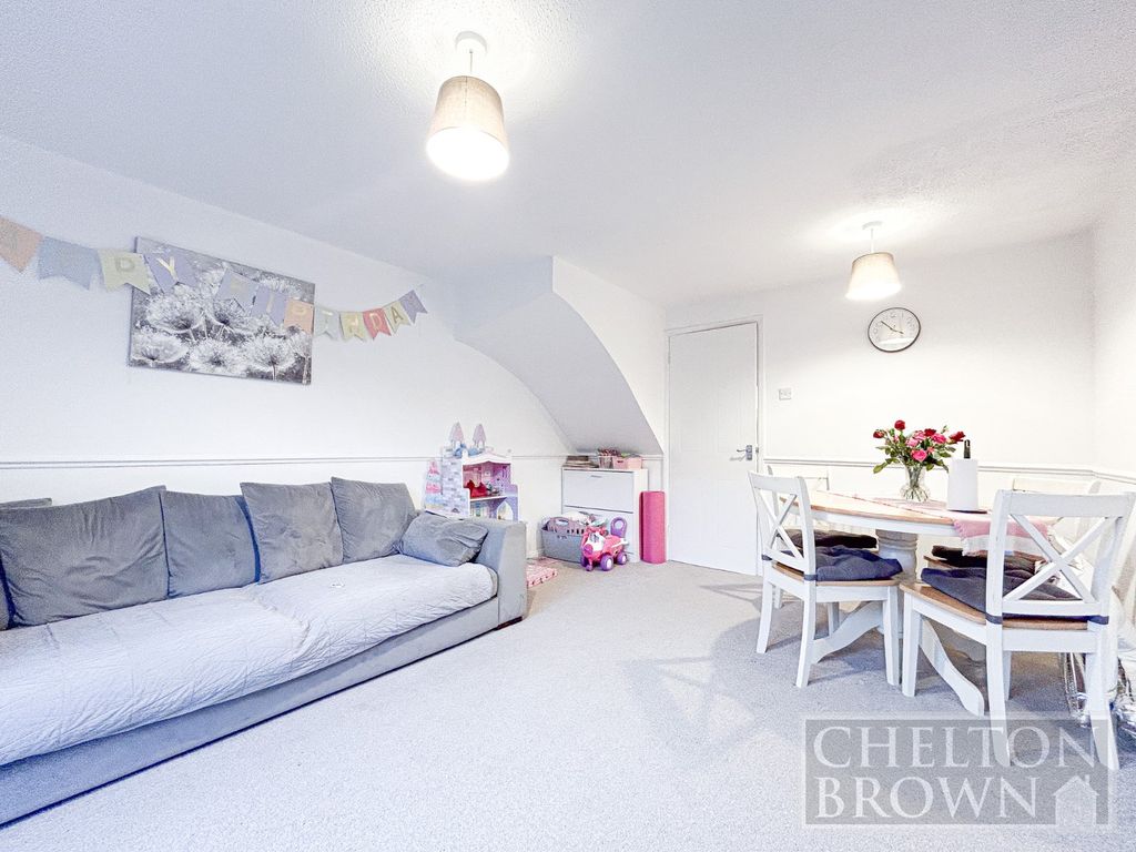 Property photo 2 of 25 Living Room