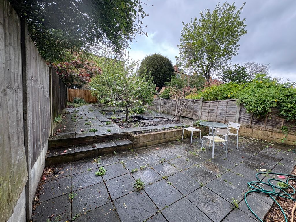 Property photo 2 of 8 Img_4549