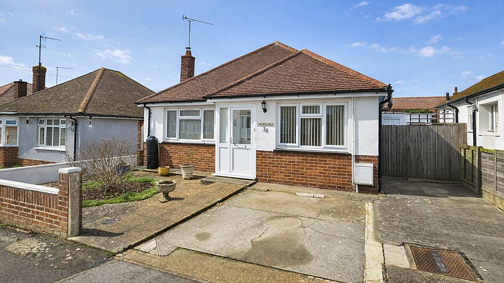 Property photo 2 of 11