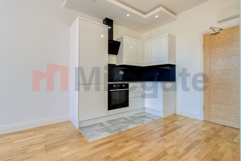 Property photo 3 of 6 Photo 3