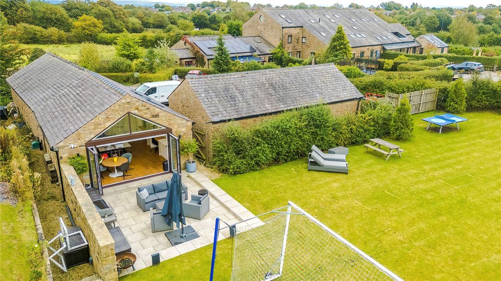 Property photo 2 of 62 Picture No. 62