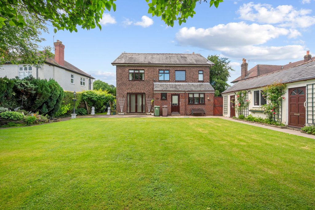 Property photo 2 of 48