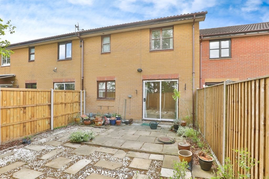 Property photo 3 of 13