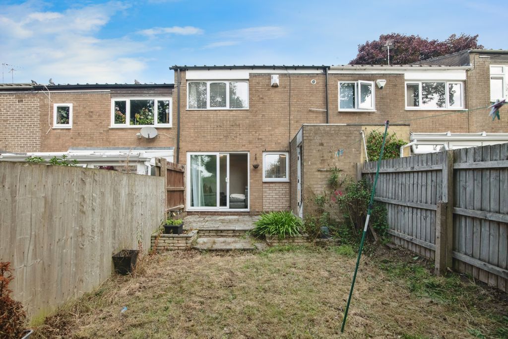 Property photo 2 of 19