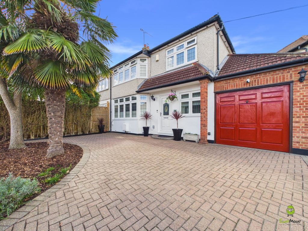 Property photo 1 of 23 Presented By Clinton At Ewemove Bexleyheath And Da