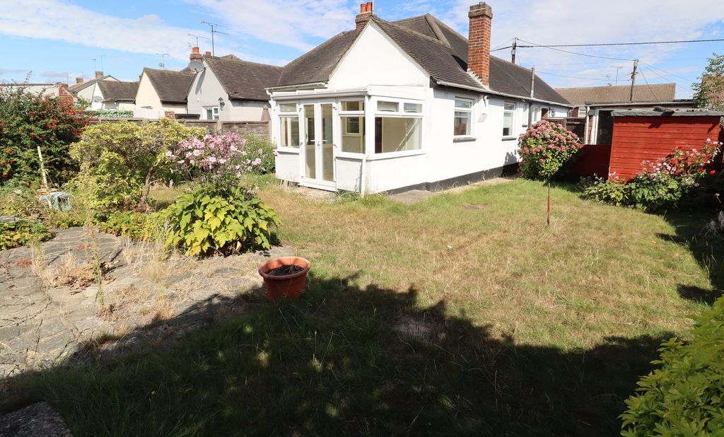 Property photo 2 of 17