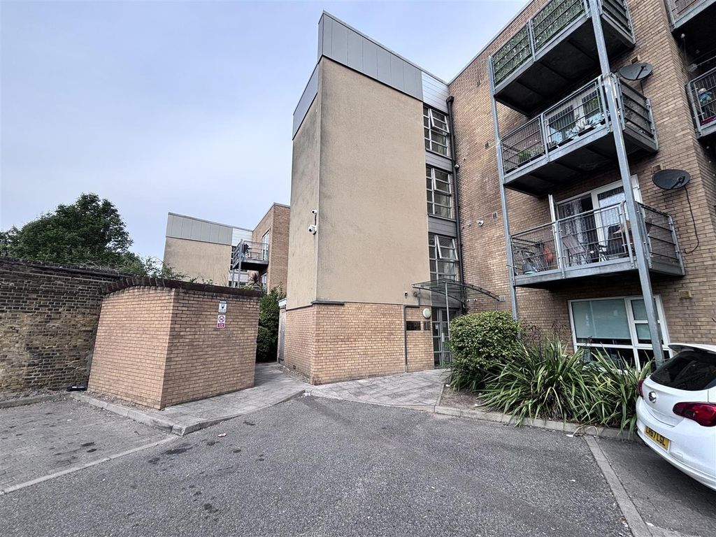 Property photo 1 of 13 Img_0265.Jpg