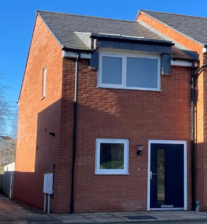 Property photo 1 of 8