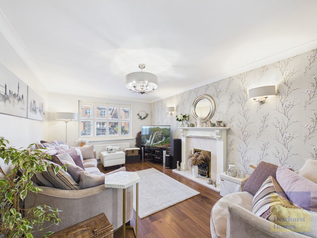 Property photo 2 of 18