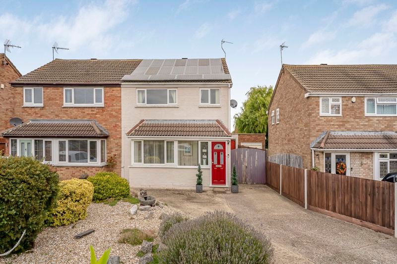 Property photo 1 of 19 Front Aspect