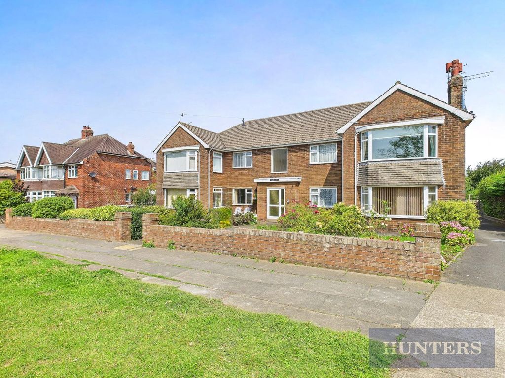 Property photo 1 of 15 Cam05316G0-Pr0176-Still002.Jpg