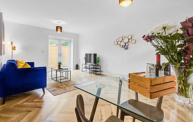 Property photo 2 of 12