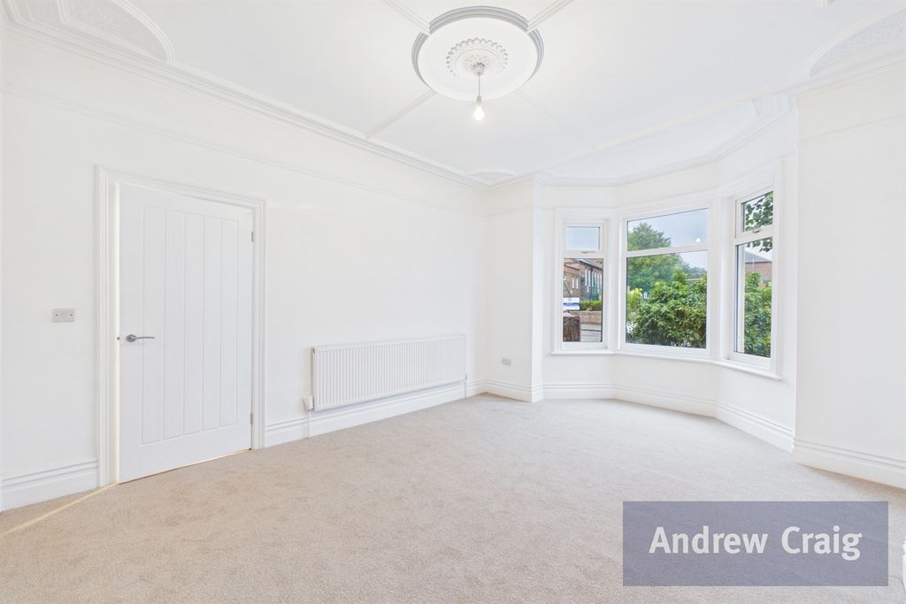 Property photo 1 of 14 (Main)
