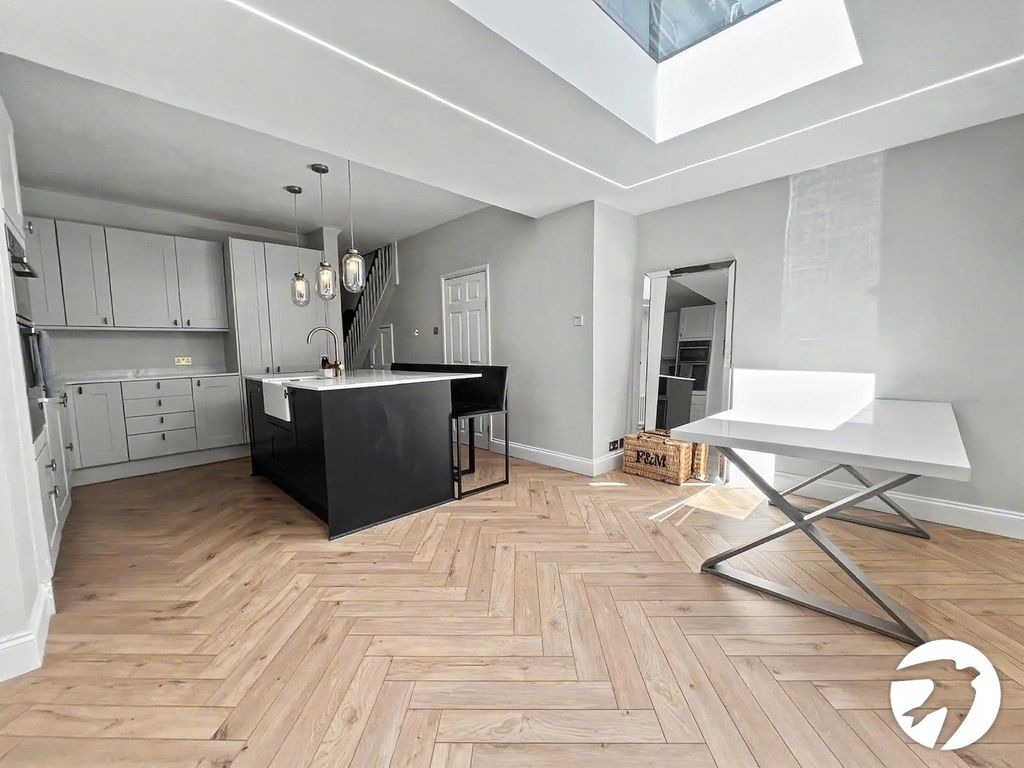 Property photo 2 of 11 Picture No. 11