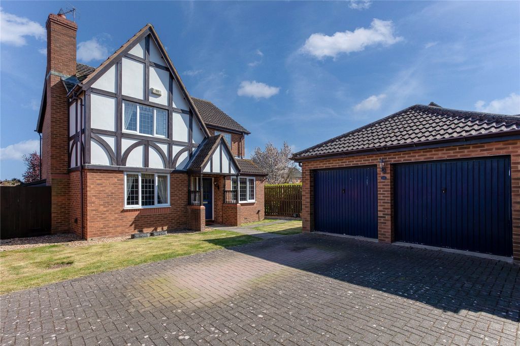 Property photo 1 of 19 Picture No. 03