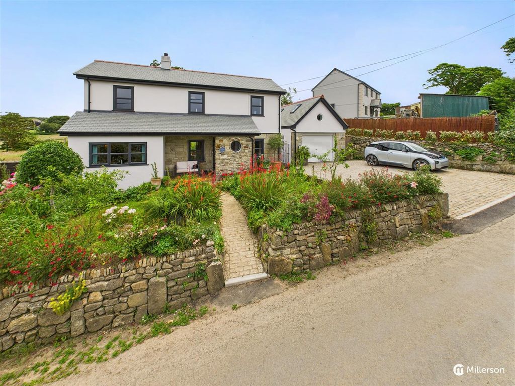 Property photo 1 of 37 123.Jpg