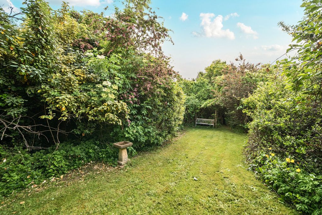 Property photo 2 of 16 1464261-6-6A0Ad64...