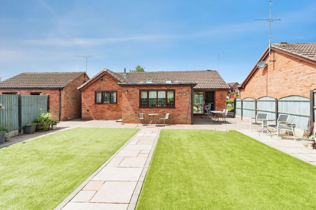 Property photo 2 of 15