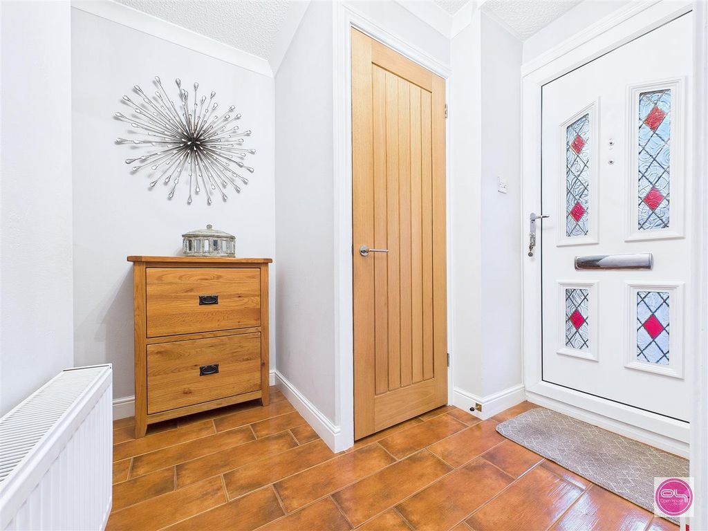 Property photo 3 of 31 Orchid Close, Brizlincote Valley (1).Jpg