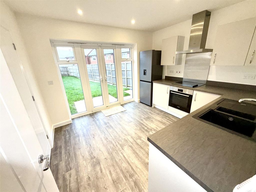 Property photo 3 of 20 Img_5685.Jpeg