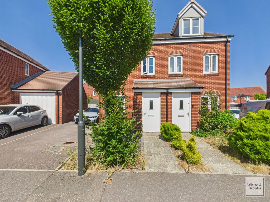 Property photo 1 of 22