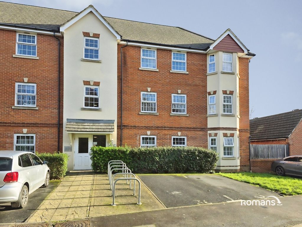 Property photo 1 of 8 Picture No. 13