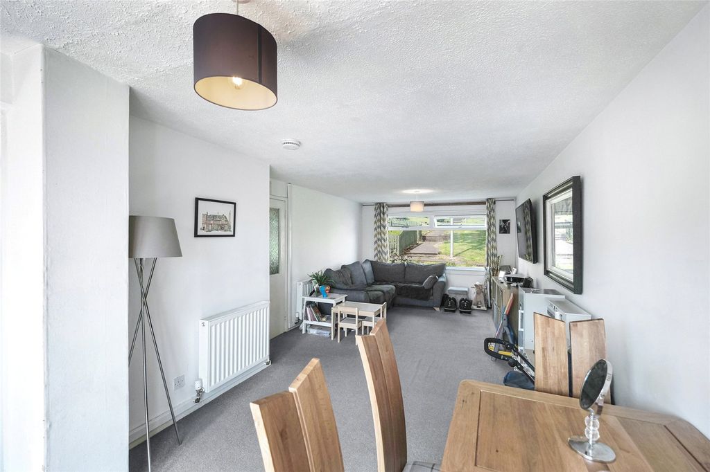 Property photo 2 of 16 Picture No. 03