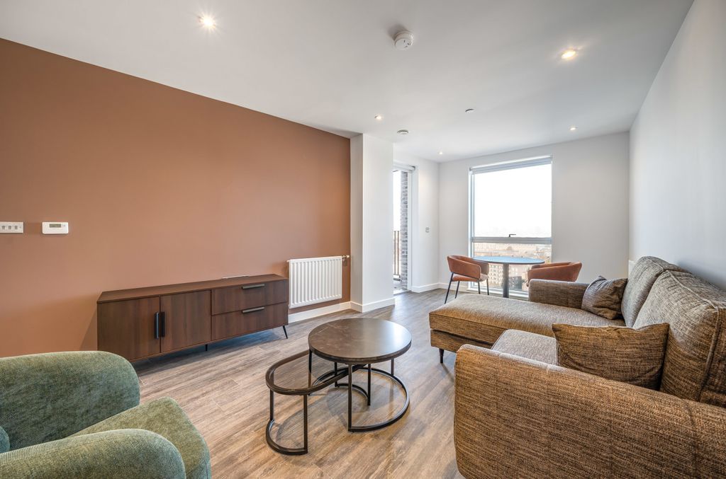 Property photo 2 of 18 1028677 (1).Jpg