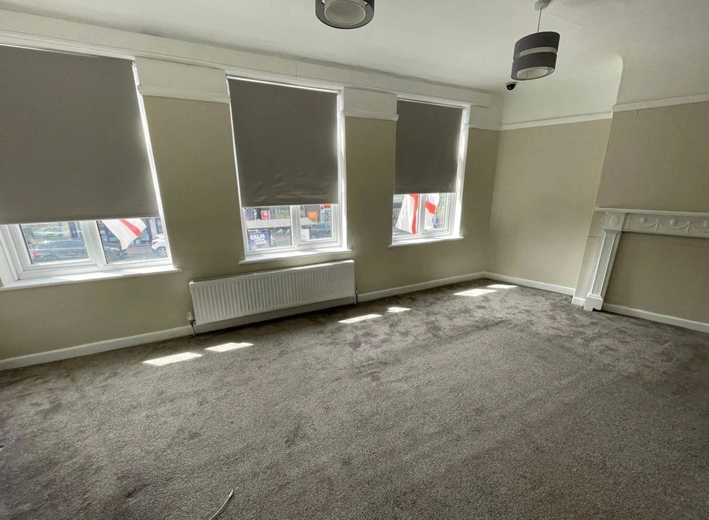 Property photo 1 of 10 Picture No. 09
