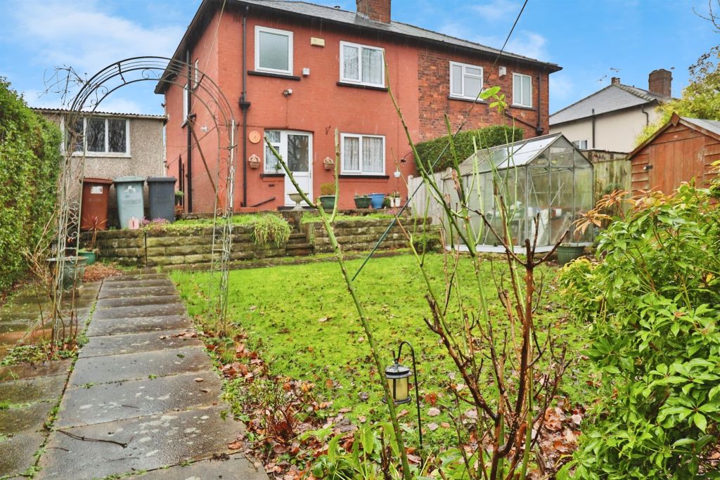 Property photo 2 of 18