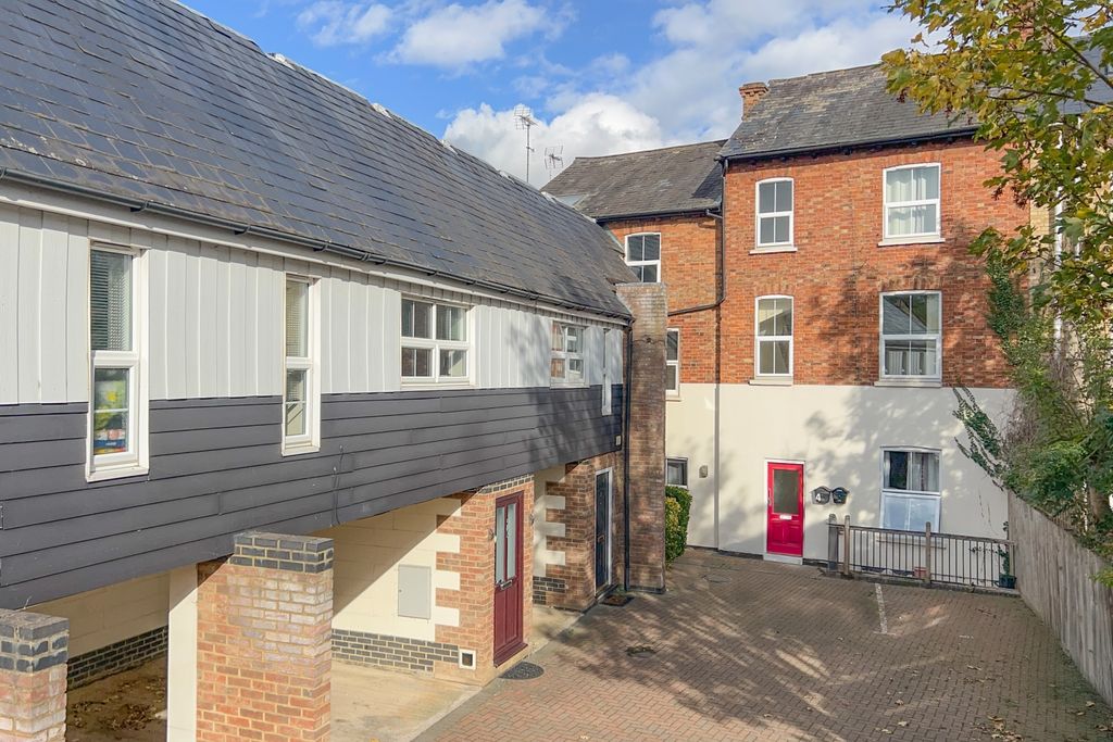 Property photo 1 of 6 Front Of House