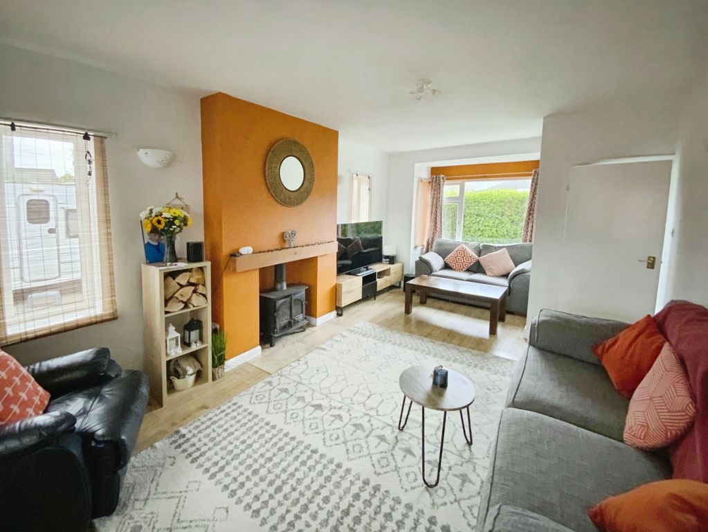 Property photo 3 of 20 Photo #3