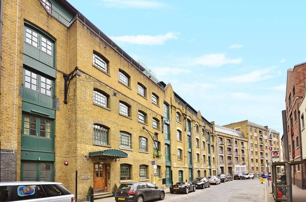 Property photo 1 of 23