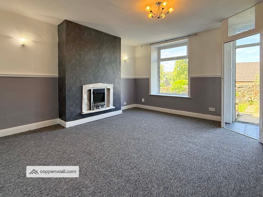 Property photo 3 of 25