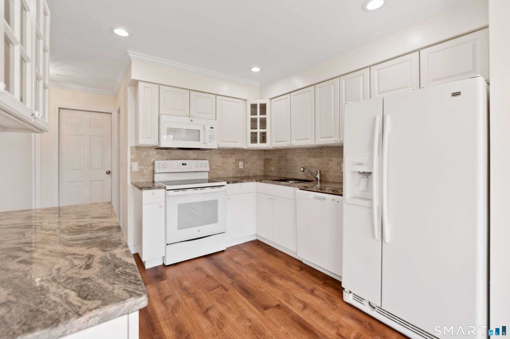 Property photo 2 of 19 <Alttext/>