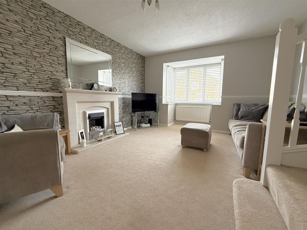 Property photo 2 of 13 Ib8.Jpg