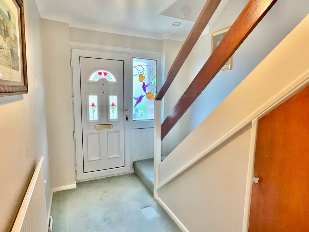 Property photo 3 of 21