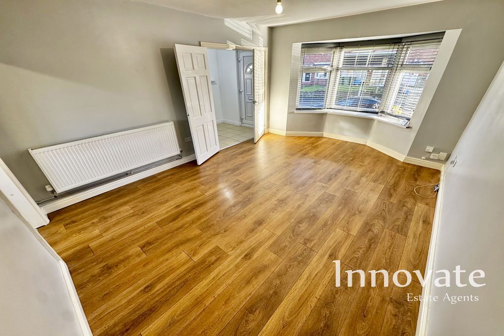 Property photo 2 of 13 Photo 6