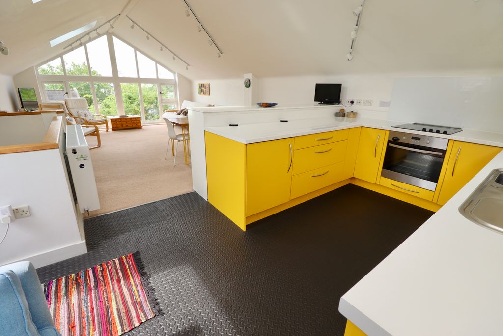 Property photo 3 of 23 Img_5882