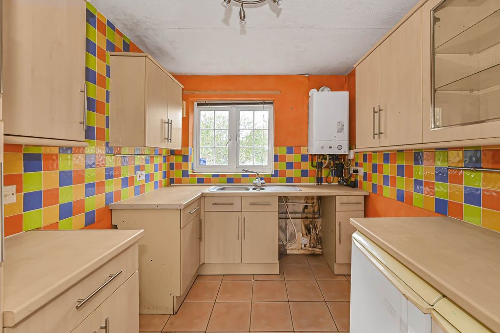Property photo 3 of 7