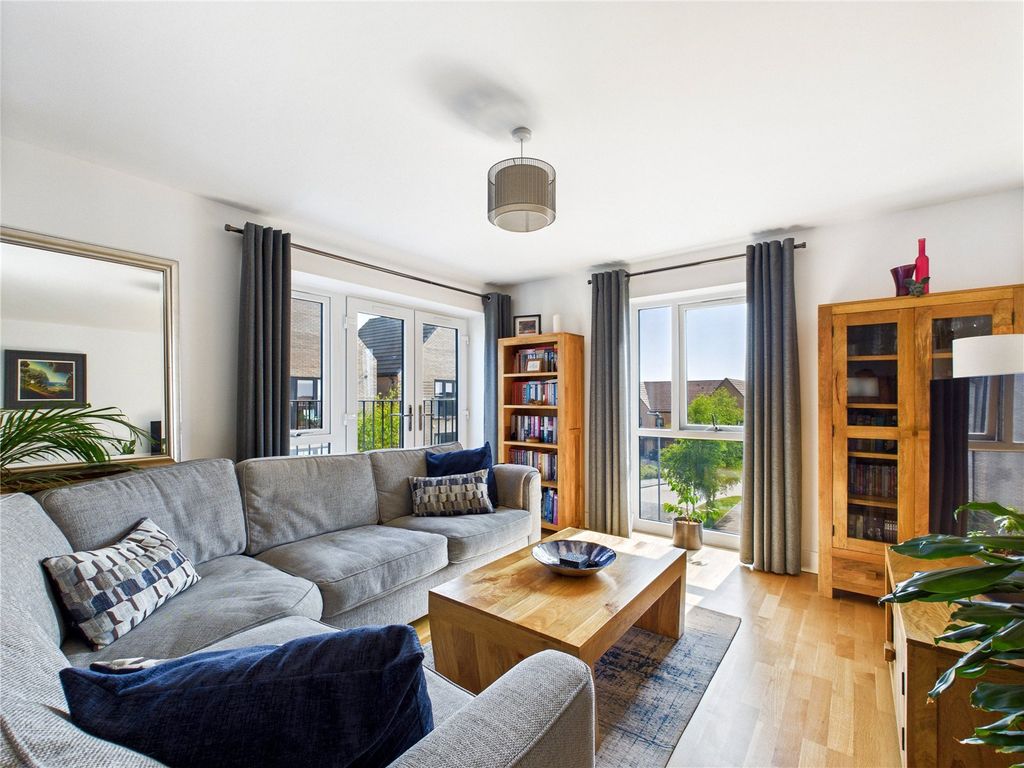 Property photo 1 of 12 1 - Picture No. 15