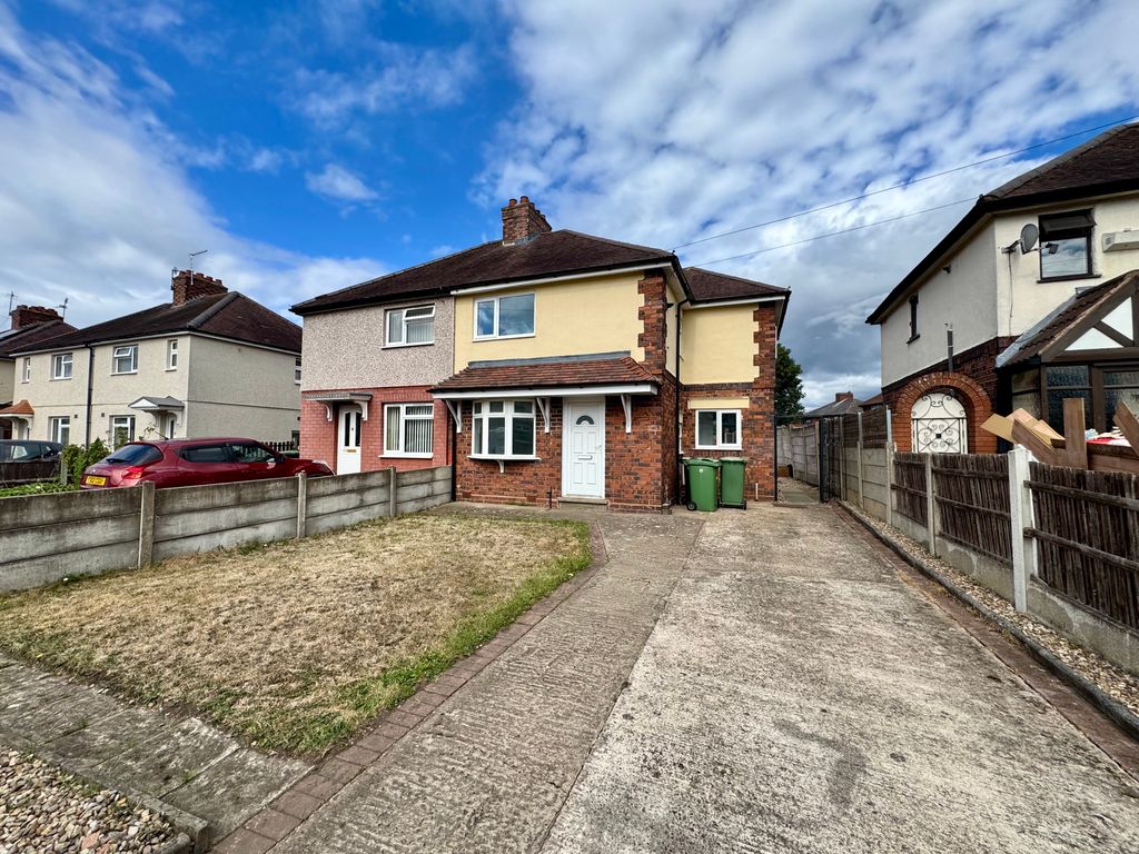 Property photo 1 of 11 Front