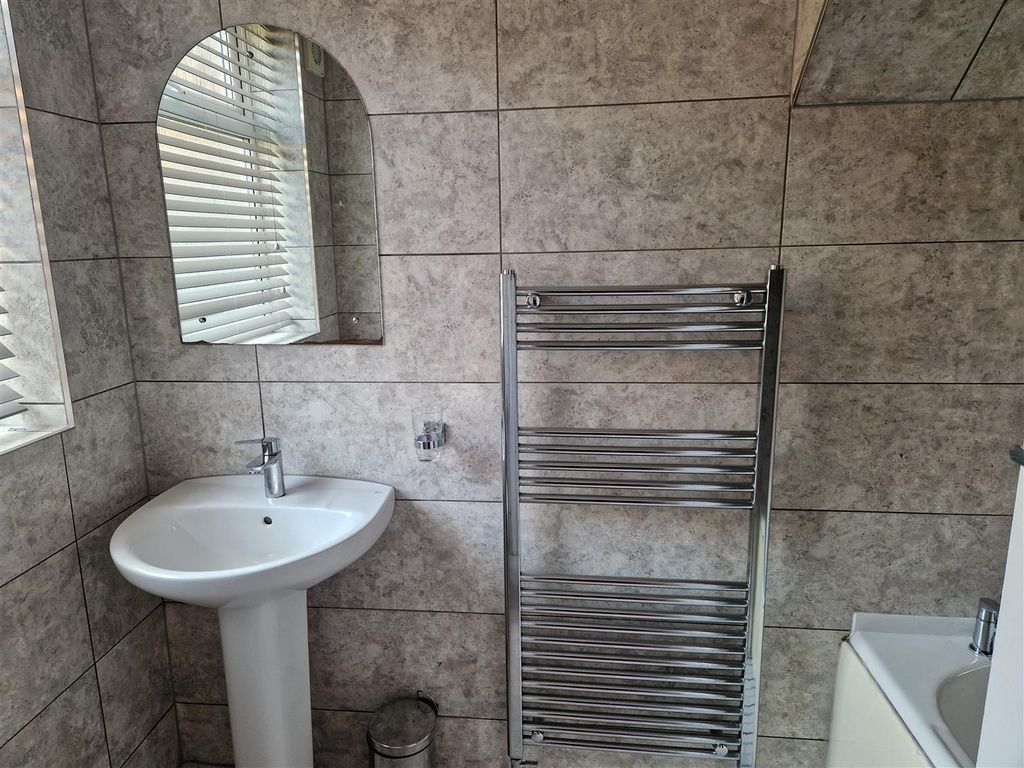 Property photo 3 of 12 20250319_105811.Jpg