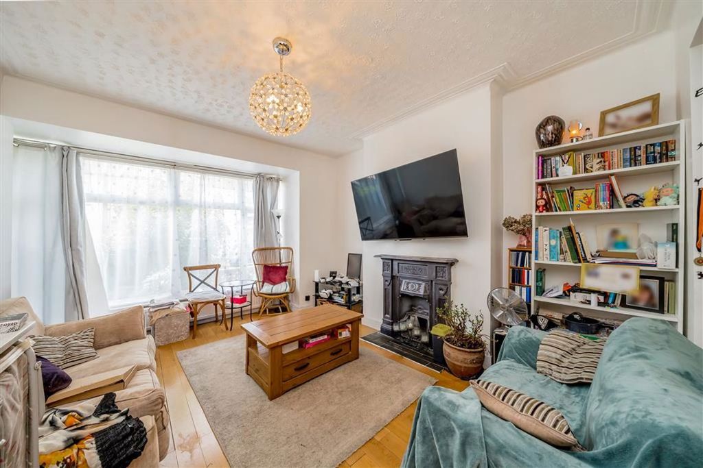 Property photo 2 of 6