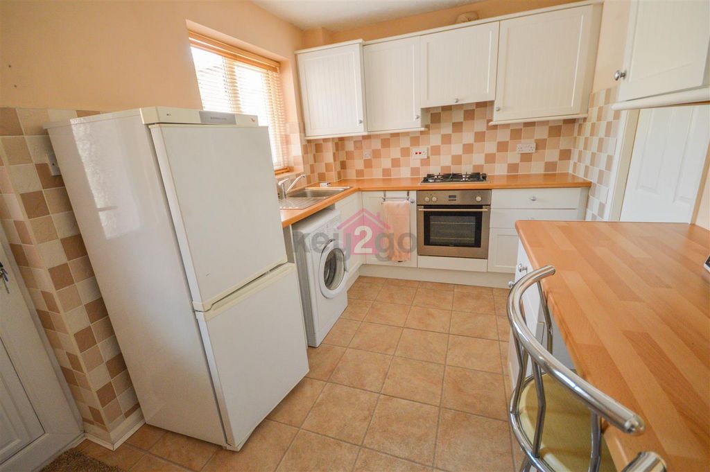 Property photo 2 of 16