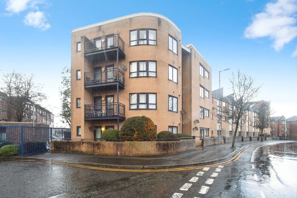 Property photo 1 of 14 Pbox-Img.Jpg