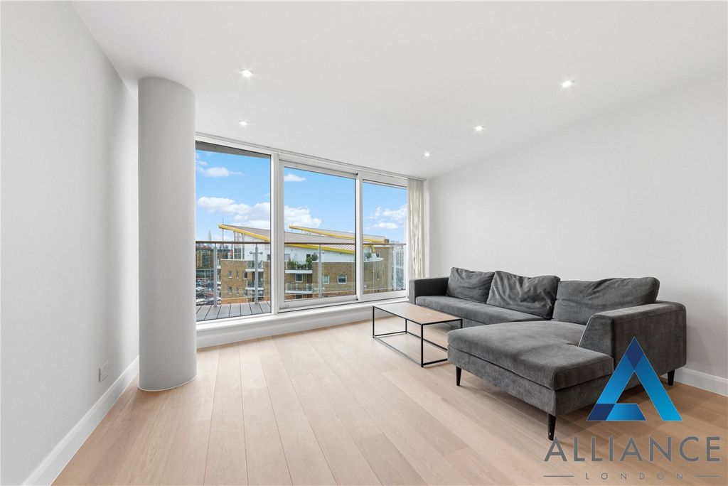 Property photo 3 of 15 Picture No. 05