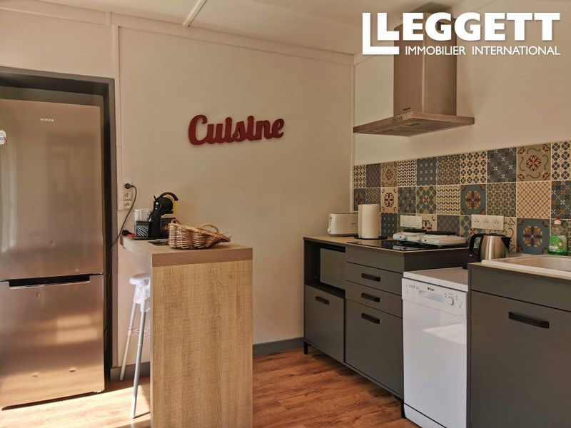 Property photo 3 of 10