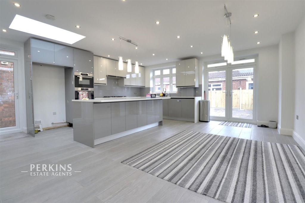 Property photo 1 of 9 Rec..Jpg